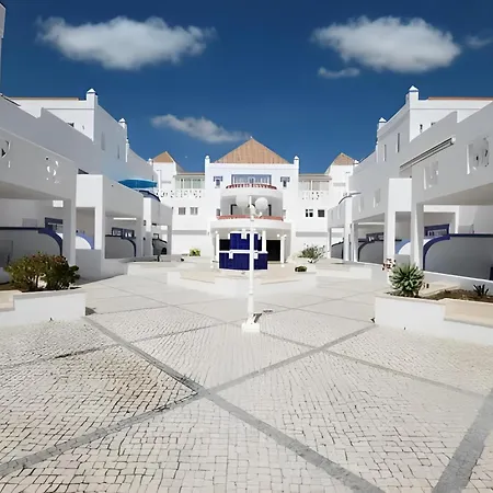 아파트 Quinta Velha 22 *